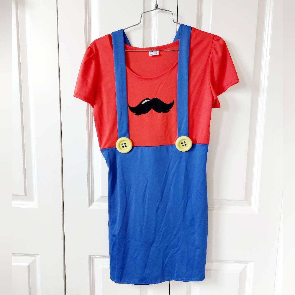 Mario Dress size Juniors Large Spirit Halloween Costume